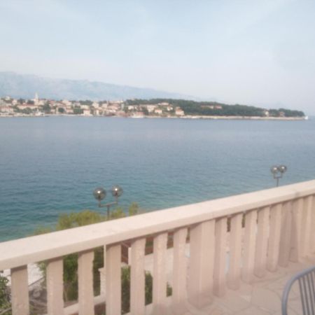 Beachfront House Pope B&B Selca  Room photo